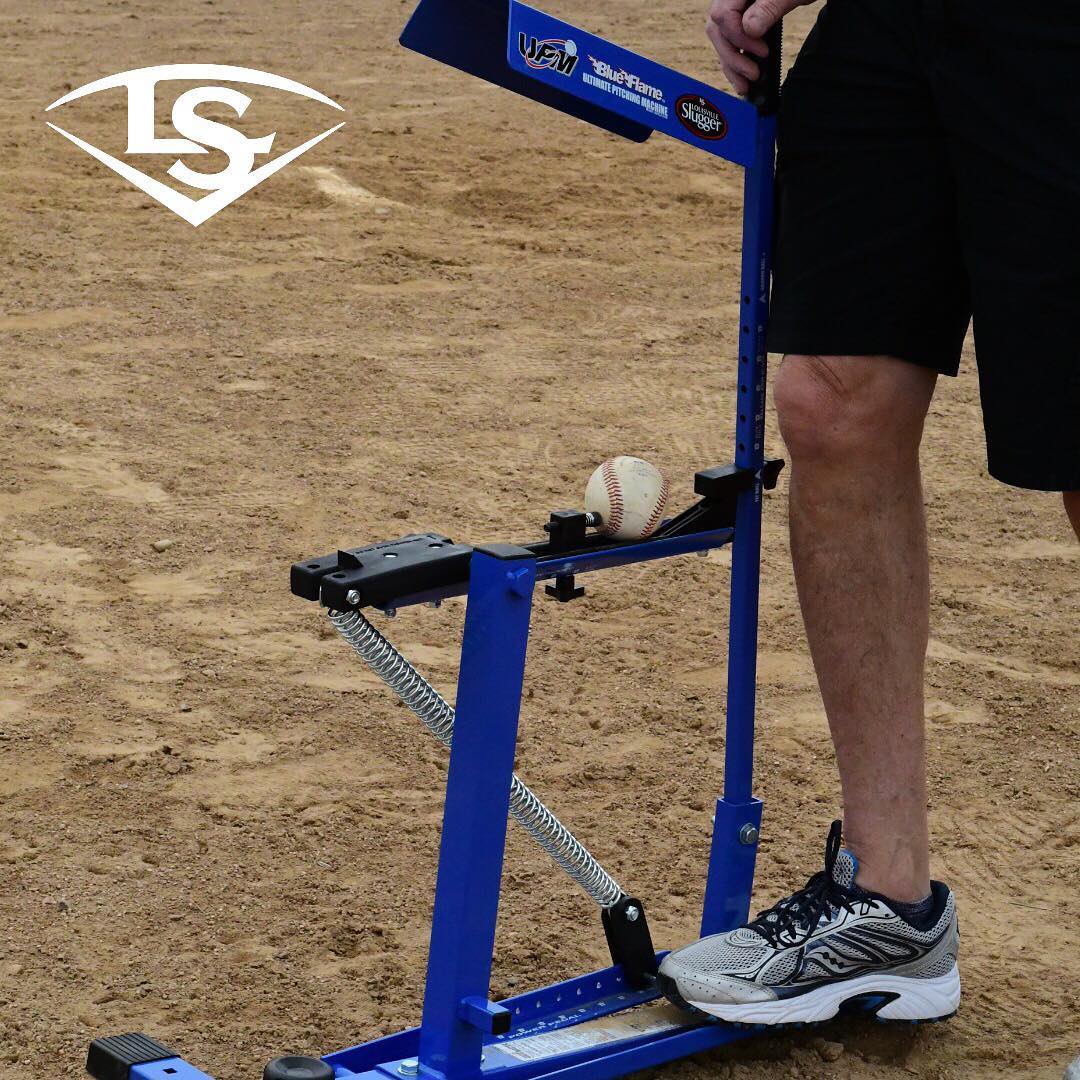 Louisville Slugger L60111 Blue Flame Ultimate Pitching Machine For Training  798396241830